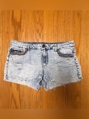 Sapphire Ink Light Blue Acid Wash Denim Cutoff Shorts with Embellished Pockets